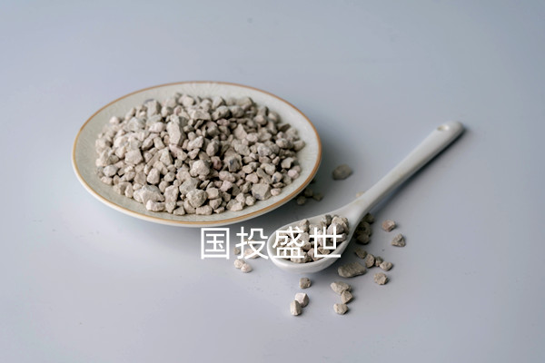 沸石為什么能應(yīng)用于如此多的行業(yè)當(dāng)中？